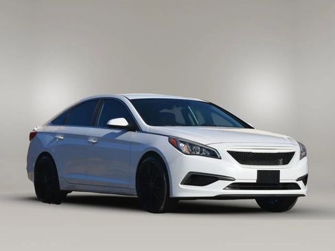 Used 2017 Hyundai Sonata SE image 46