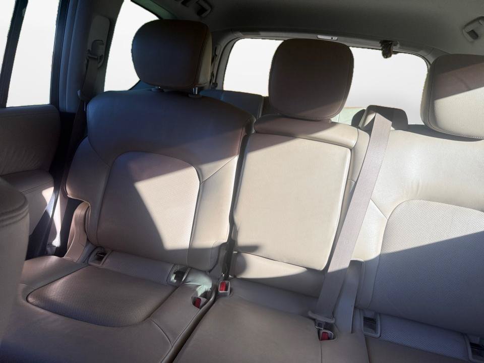 Used 2023 Nissan Armada SL w/ Cargo Package AWD/4WD image 11