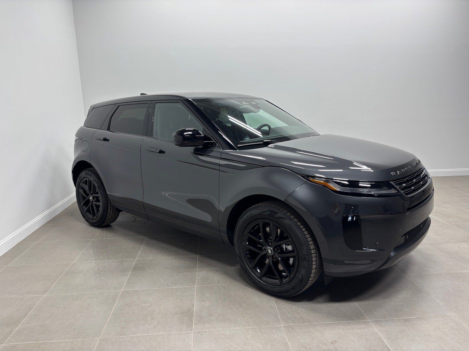 New 2026 Land Rover Range Rover Evoque S AWD/4WD image 5