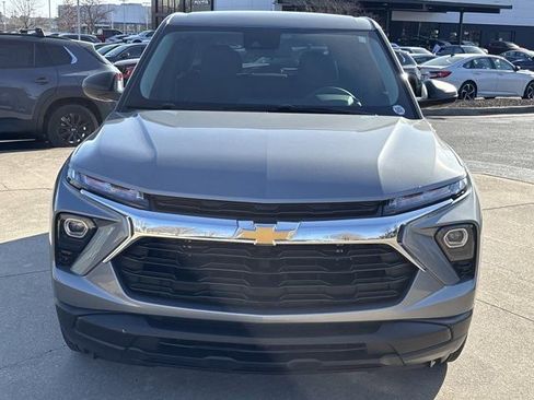 Used 2025 Chevrolet TrailBlazer LS w/ LS Convenience Package image 11