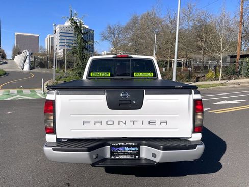 Used 2004 Nissan Frontier XE w/ (VTP) Value Truck Pkg image 14