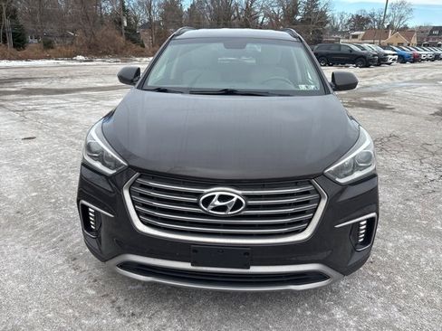 Used 2017 Hyundai Santa Fe SE image 9