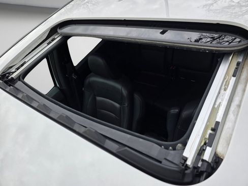 Certified 2021 Honda Ridgeline Black Edition image 5