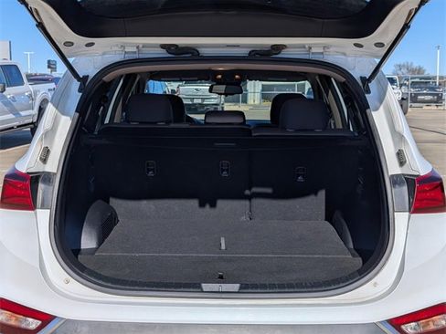 Used 2019 Hyundai Santa Fe SEL image 8