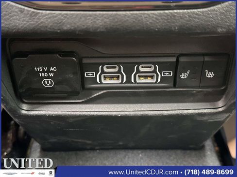 Used 2022 Jeep Grand Cherokee Limited image 19