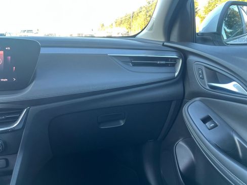 Used 2025 Buick Encore GX Preferred image 35