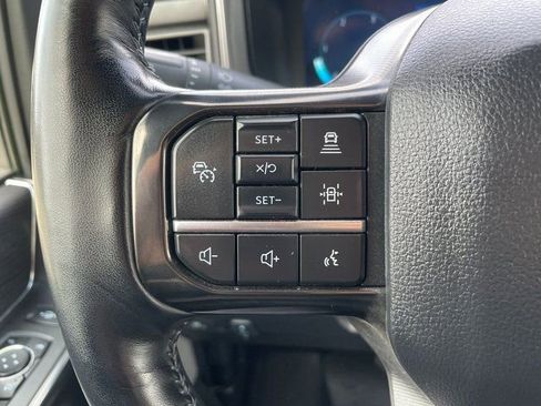 Used 2025 Ford F350 Platinum w/ Tremor Off-Road Package image 22