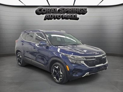 Used 2025 Kia Seltos EX w/ EX Sunroof Package