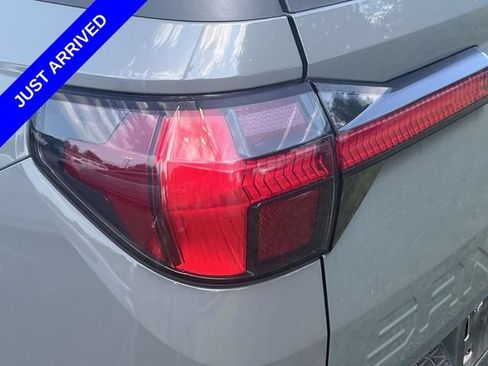 Used 2024 Hyundai Santa Cruz SEL AWD/4WD image 10