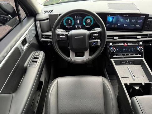 Used 2025 Hyundai Santa Fe SEL FWD image 26
