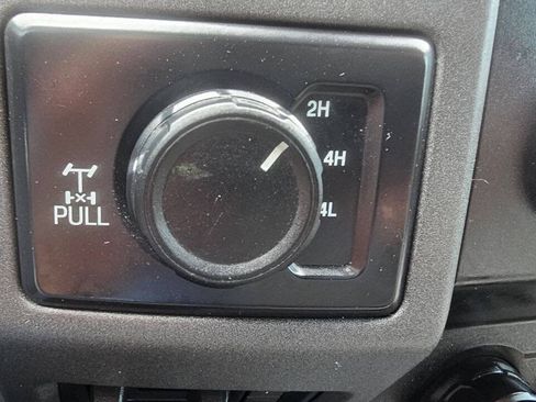 Used 2020 Ford F250 XL w/ Power Equipment Group AWD/4WD image 8