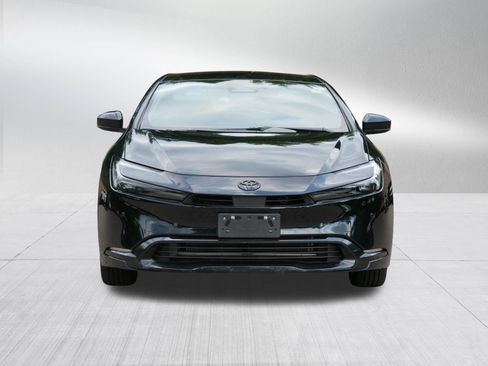 Used 2026 Toyota Prius AWD image 2