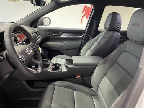 New 2026 GMC Terrain AT4 w/ Convenience Package III image 14