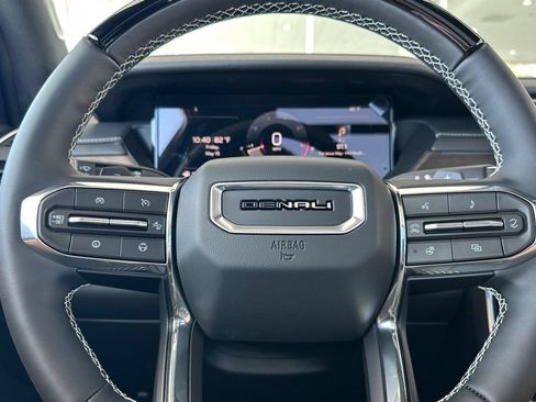 New 2026 GMC Acadia Denali Ultimate AWD/4WD image 22