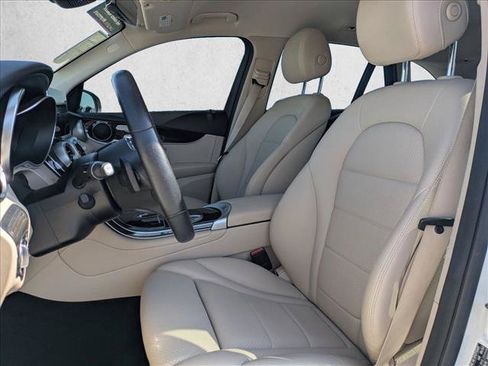 Used 2022 Mercedes-Benz GLC 300 image 15
