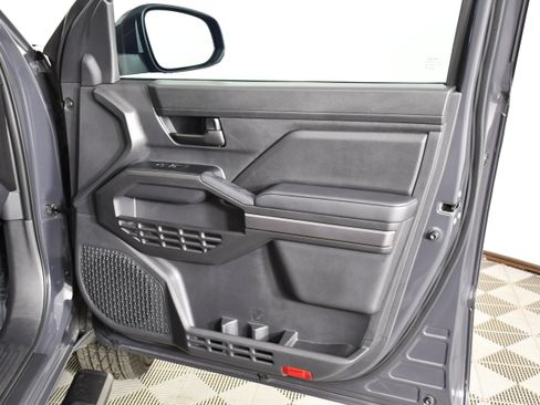 Used 2026 Toyota Tacoma SR5 AWD/4WD image 31