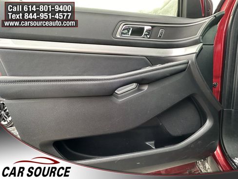 Used 2016 Ford Explorer XLT w/ Equipment Group 202A image 15