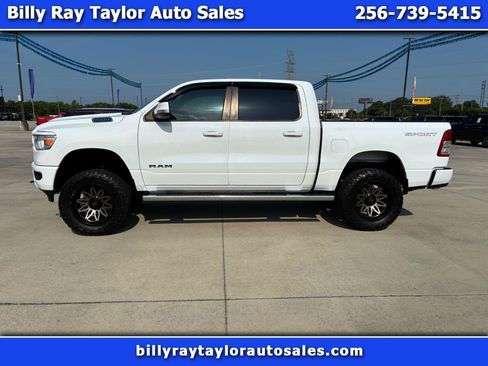Used 2021 RAM 1500 Lone Star AWD/4WD image 1