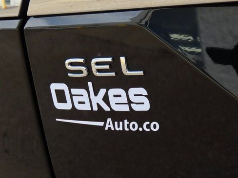 Used 2025 Volkswagen Atlas SEL Premium R-Line image 20