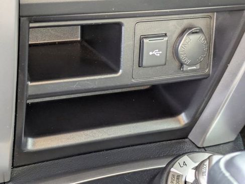 Used 2023 Toyota 4Runner SR5 Premium image 18