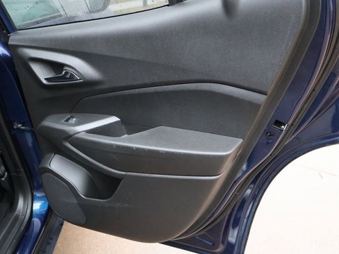 Used 2024 Chevrolet Trax LS w/ LS Convenience Package image 13