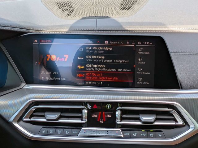 Used 2019 BMW X5 xDrive40i w/ Convenience Package AWD/4WD image 18