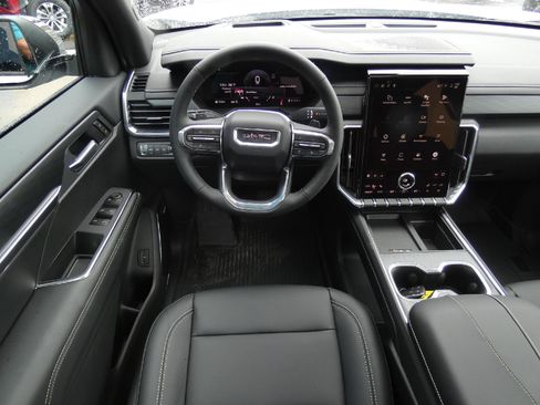 New 2026 GMC Acadia Elevation w/ Elevation Premium Package AWD/4WD image 14