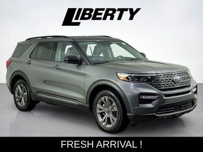 Certified 2023 Ford Explorer XLT w/ Equipment Group 202A