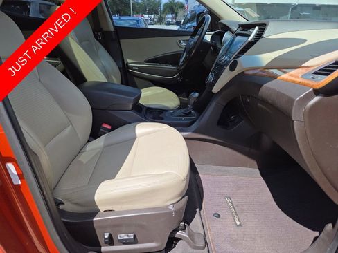 Used 2013 Hyundai Santa Fe Sport 2.0T w/ Technology Pkg FWD image 14