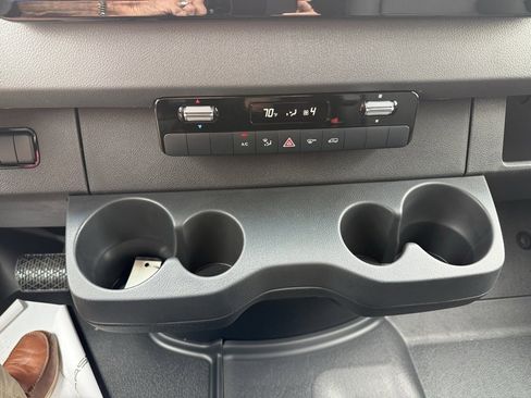 New 2025 Mercedes-Benz Sprinter 2500 image 30