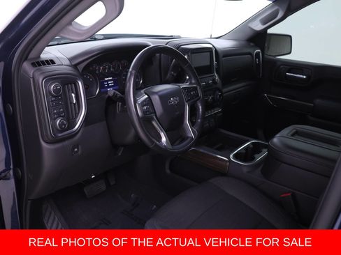 Used 2020 Chevrolet Silverado 1500 RST AWD/4WD image 3