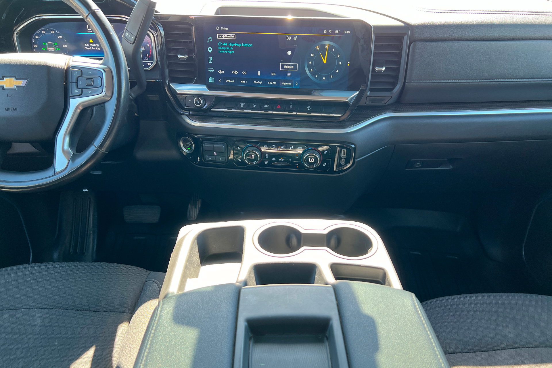 Used 2025 Chevrolet Silverado 2500 LT AWD/4WD image 13