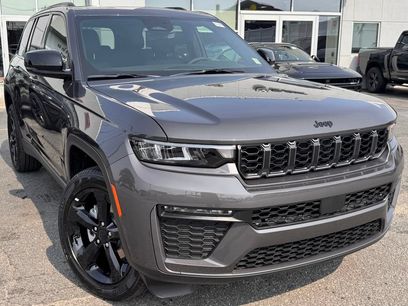 New 2026 Jeep Grand Cherokee Limited w/ Limited Altitude Package