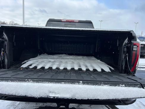 New 2026 GMC Sierra 2500 AT4 w/ LPO, Black Badging Package image 15