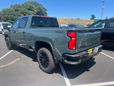 New 2026 Chevrolet Silverado 2500 LT w/ Trail Boss Package AWD/4WD image 8
