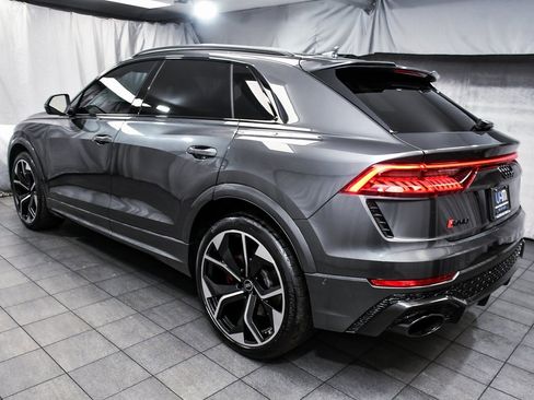 Used 2024 Audi RS Q8 w/ Black Optic Package image 4