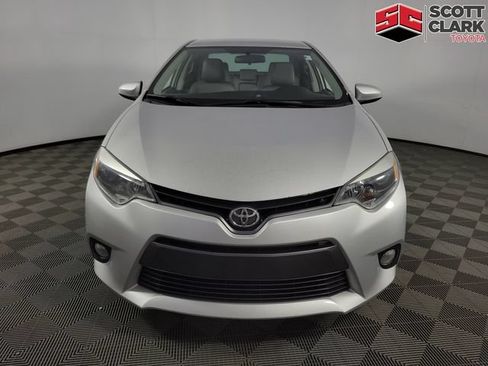 Used 2016 Toyota Corolla LE FWD image 2
