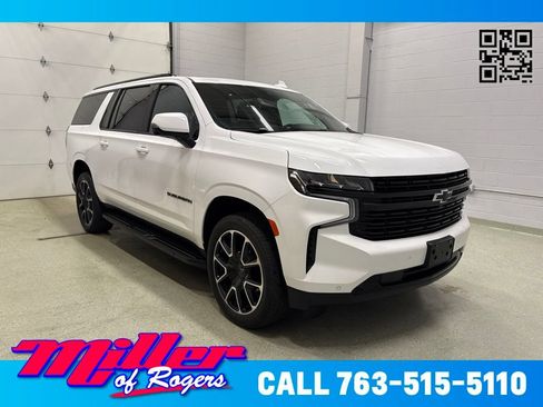 Used 2023 Chevrolet Suburban RST w/ Luxury Package AWD/4WD image 1