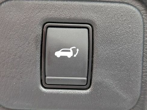 Used 2022 Nissan Murano Platinum w/ Cargo Package image 14