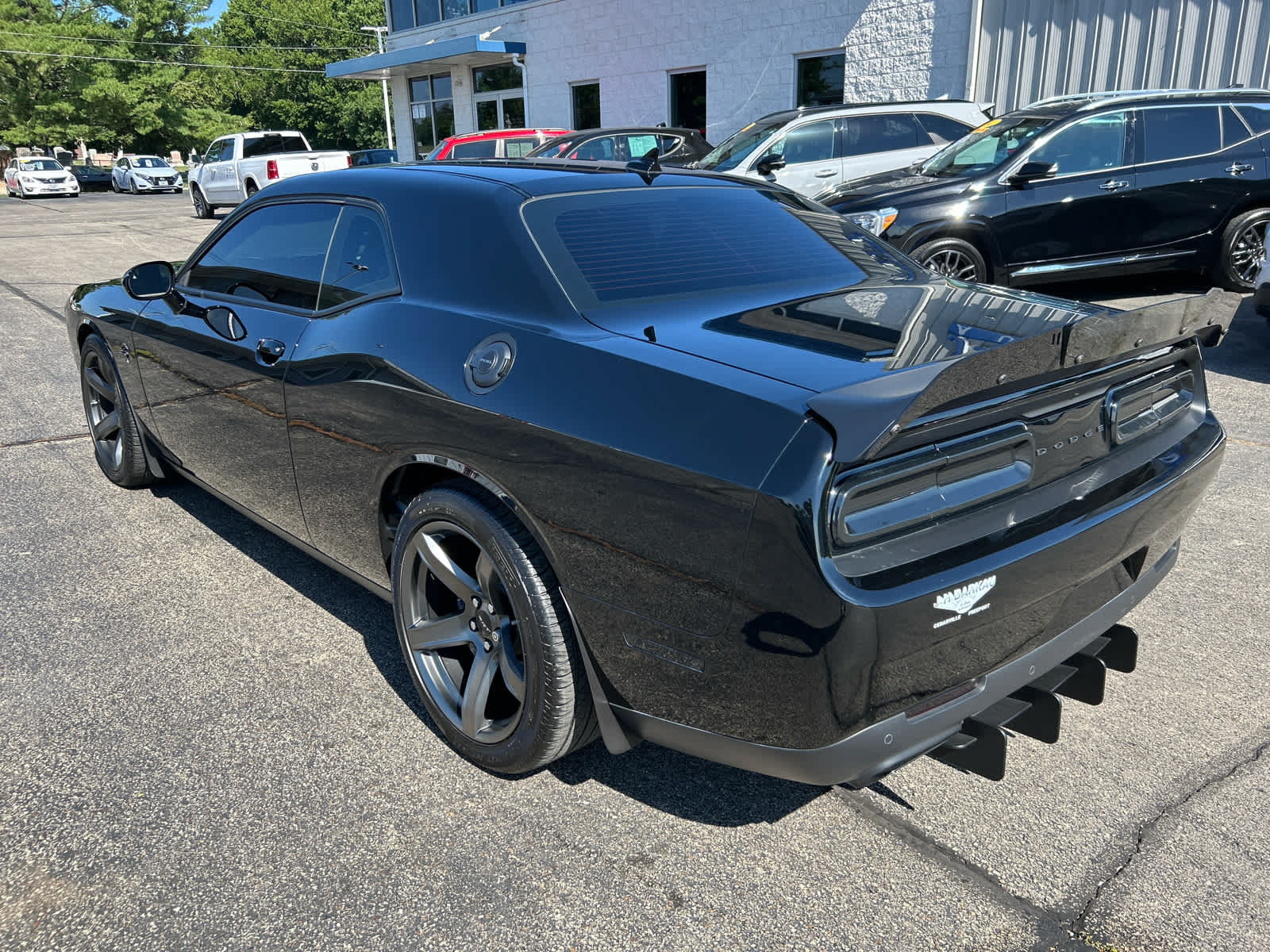 Used 2022 Dodge Challenger SRT Hellcat w/ Plus Package RWD image 2