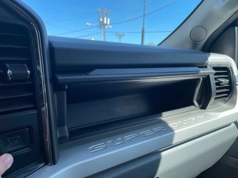 Used 2025 Ford F350 XLT w/ Black Appearance Package AWD/4WD image 30