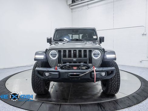 Used 2021 Jeep Gladiator Rubicon image 2