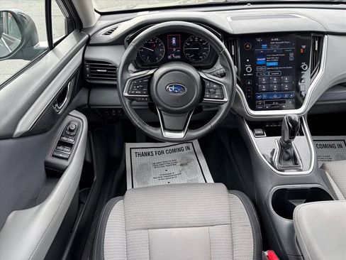 Used 2023 Subaru Outback Premium image 3