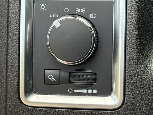 Used 2022 RAM 1500 Warlock w/ Electronics Group AWD/4WD image 9