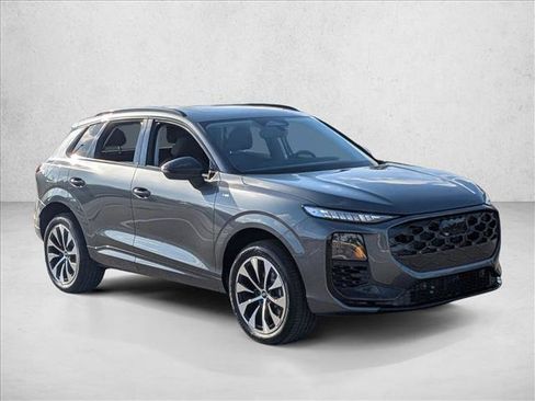 New 2026 Audi Q3 quattro 2.0T AWD/4WD image 5