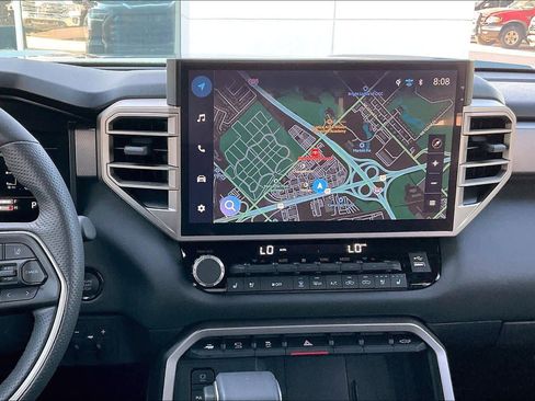 Used 2025 Toyota Tundra Limited AWD/4WD image 8