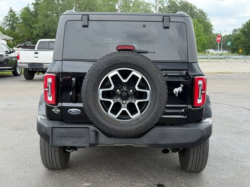Used 2023 Ford Bronco Outer Banks AWD/4WD image 7
