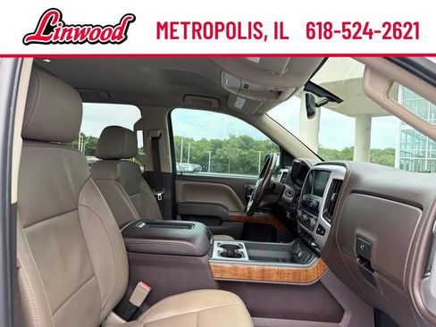 Used 2017 GMC Sierra 1500 SLT w/ SLT Premium Package AWD/4WD image 10
