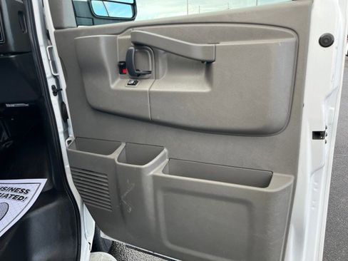 Used 2020 GMC Savana 2500 w/ Driver Convenience Package image 27