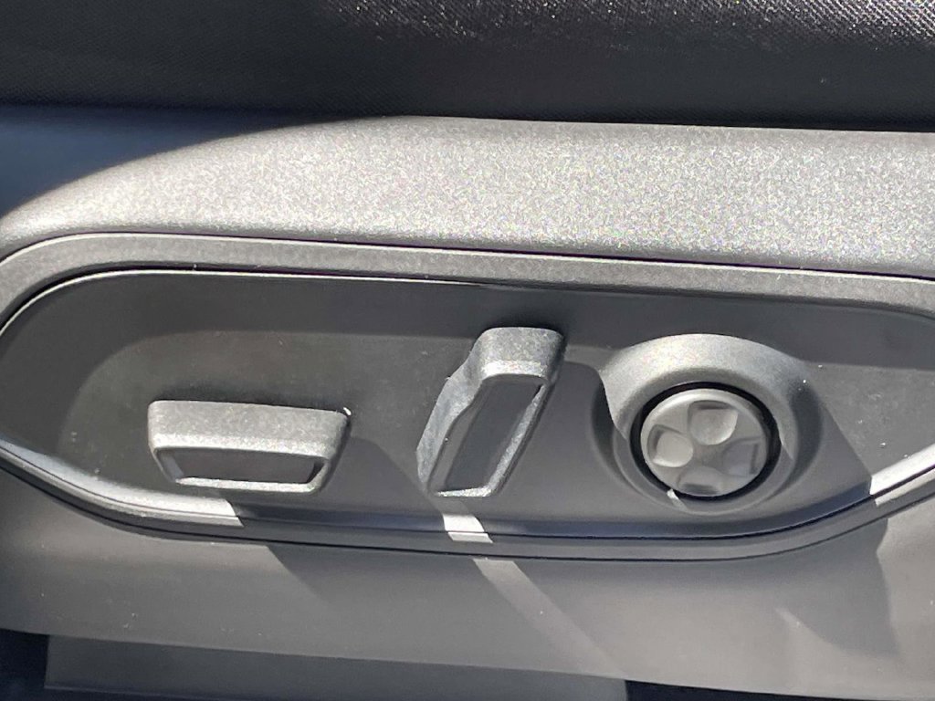 New 2027 Jeep Grand Cherokee 4WD image 25